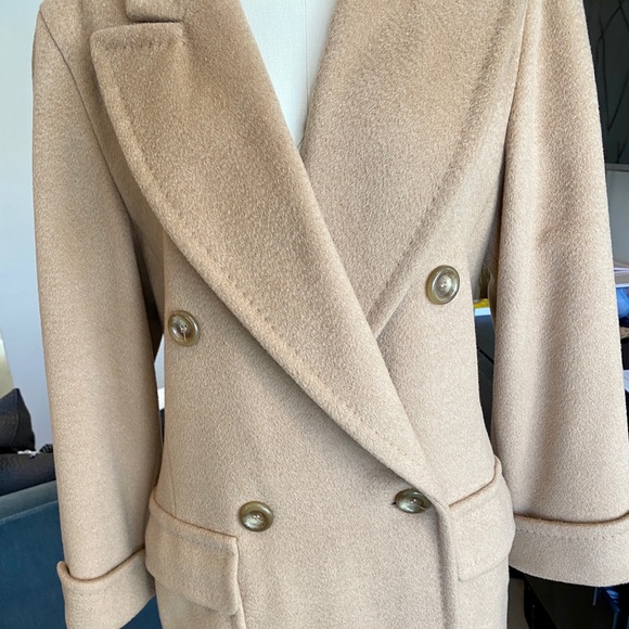 SOLD ‼️ Max Mara Camel Wool Coat - Picture 3 of 7